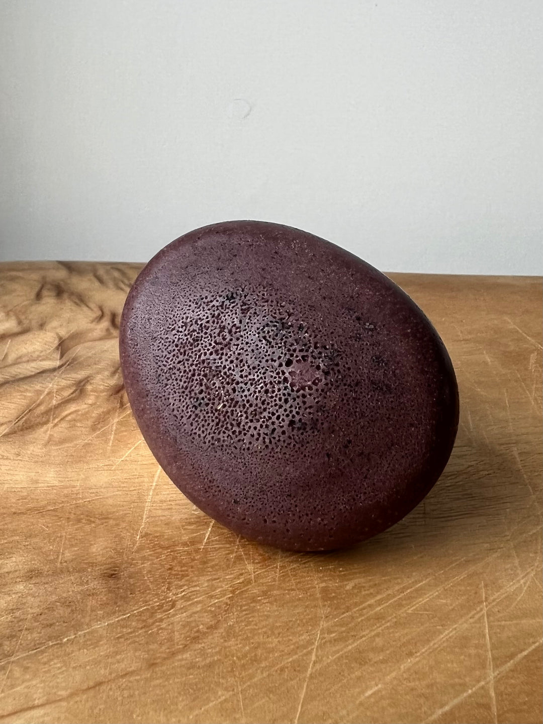 deo stone CAIRN (lavender)