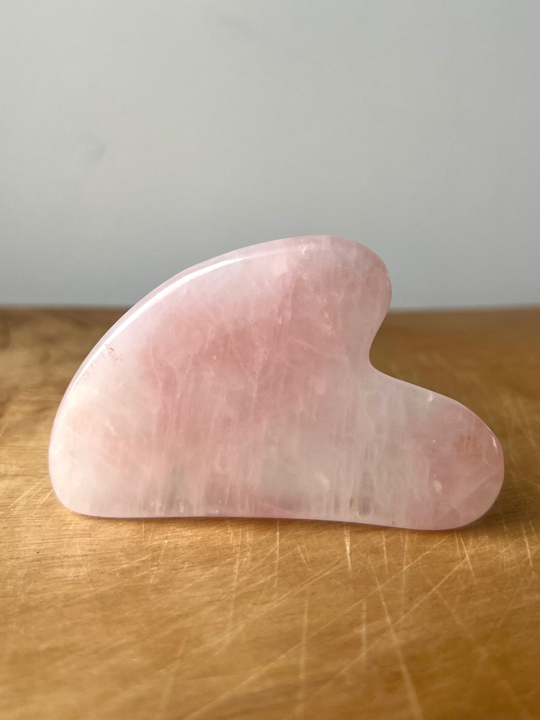 gua sha ROSA (facial massage)