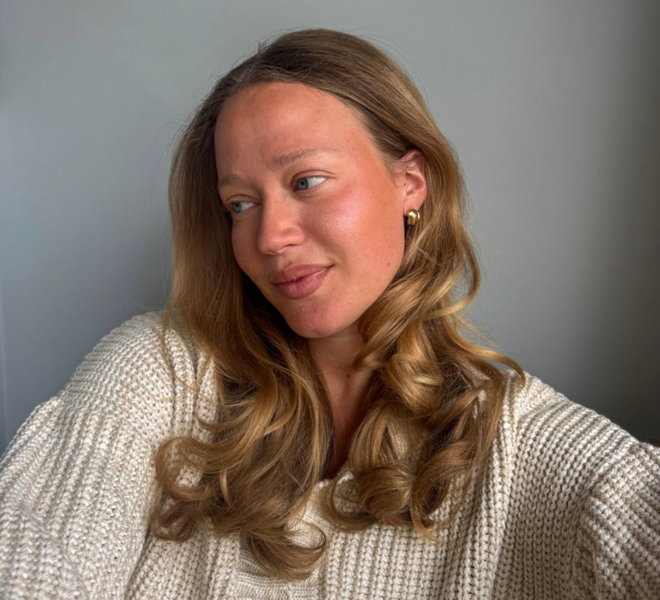 Isabel’s healthy HAIR ROUTINE