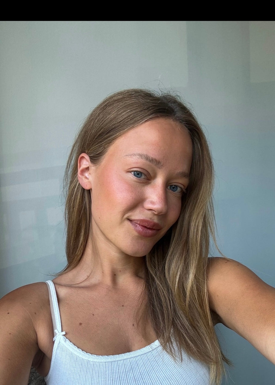 Isabel’s natural BEAUTY ROUTINE