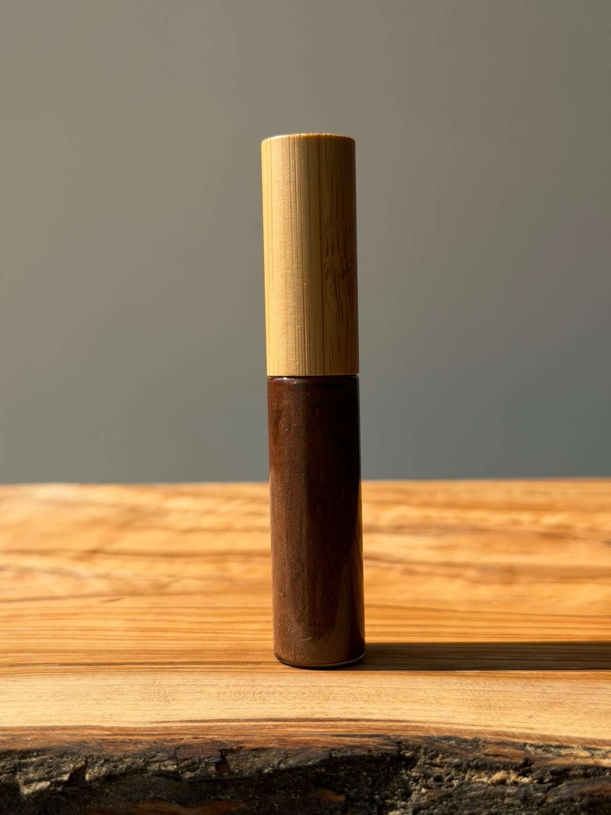 lip oil NAOMI